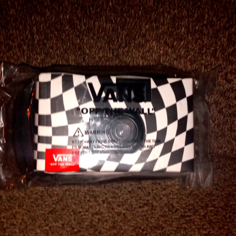 Vans off the wall camera